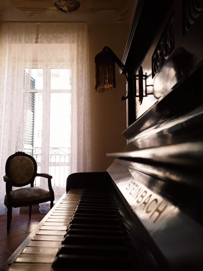 Trigona Garden Suite Noto Bagian luar foto