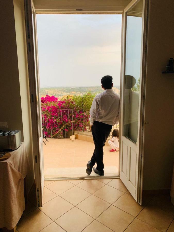 Trigona Garden Suite Noto Bagian luar foto