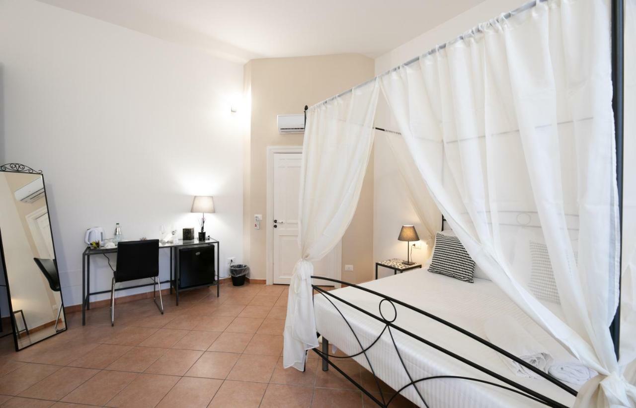 Trigona Garden Suite Noto Bagian luar foto