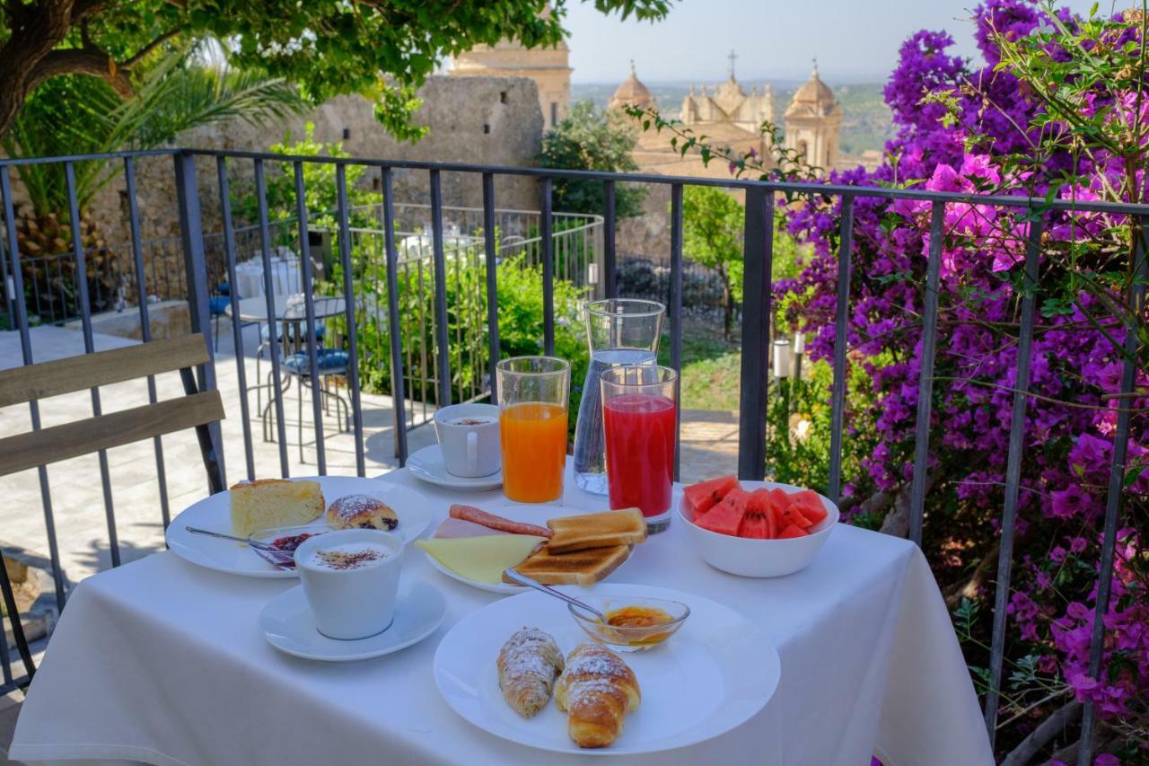 Trigona Garden Suite Noto Bagian luar foto