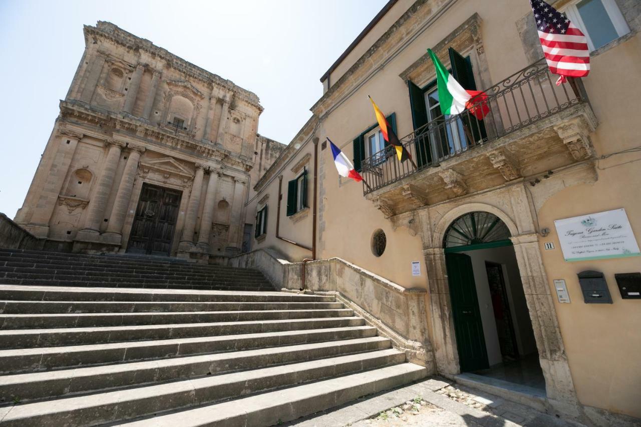 Trigona Garden Suite Noto Bagian luar foto